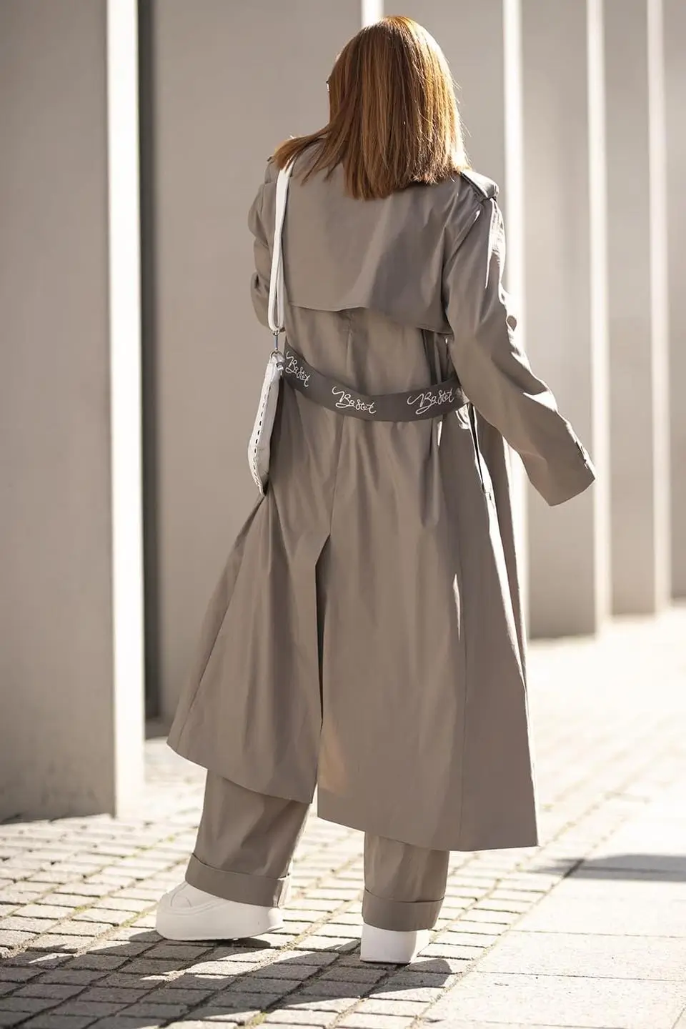 bastet plaszcz prochowiec fango 2