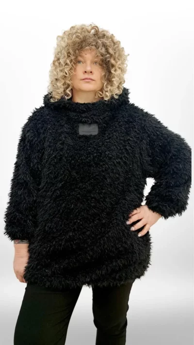BASTET Bluza z futerka "włochacz" (czarny)