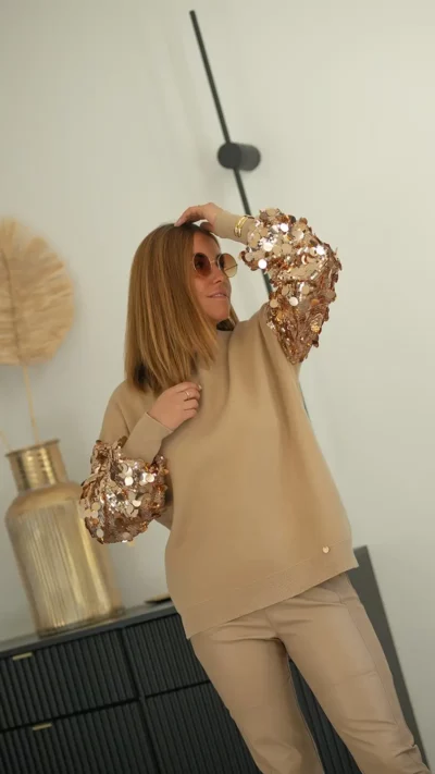 BASTET Sweter z cekinowymi rękawami (camel)