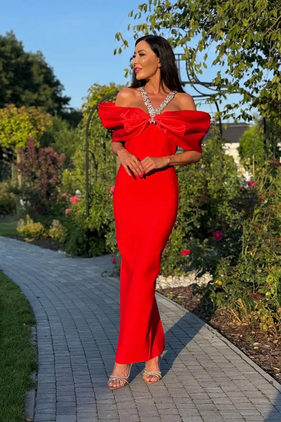 elizabeth sukienka wieczorowa gala czerwien 4