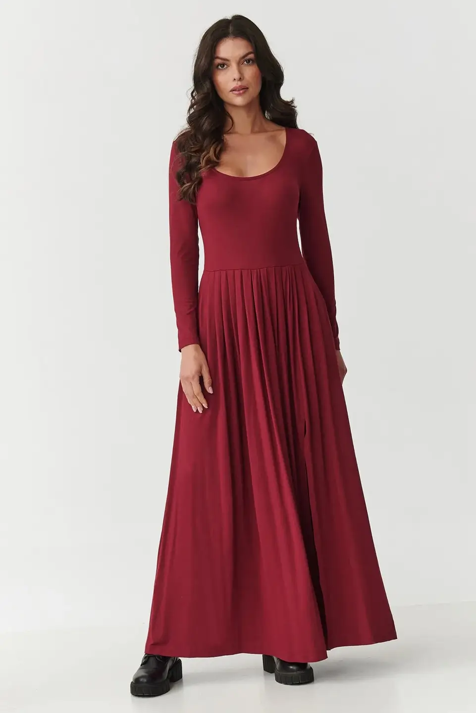 makadamia dluga sukienka z wiskozy m896 bordo 3