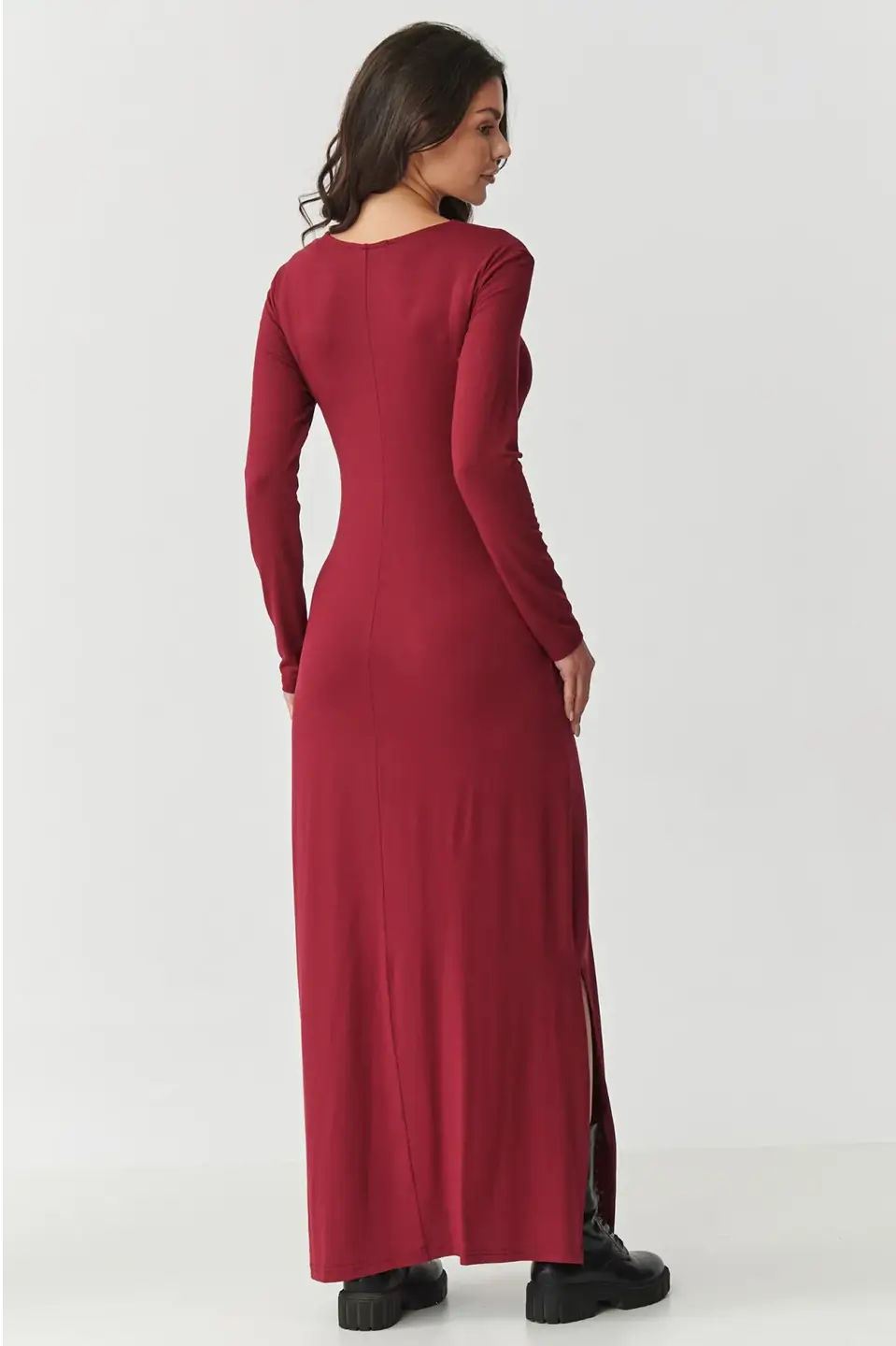 makadamia sukienka z wiskozy z wiazaniem m894 bordo 2