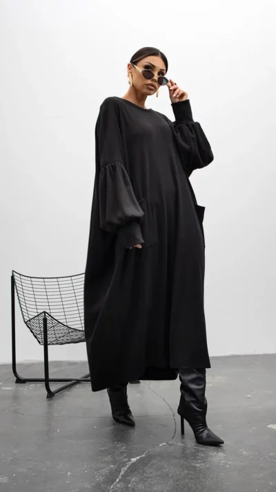 MISS CITY OFFICIAL Sukienka Outline (czarny)