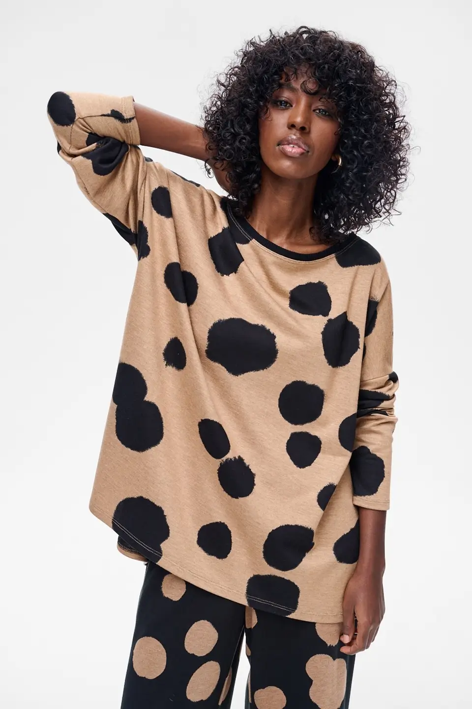 blue shadow kashy bez 1